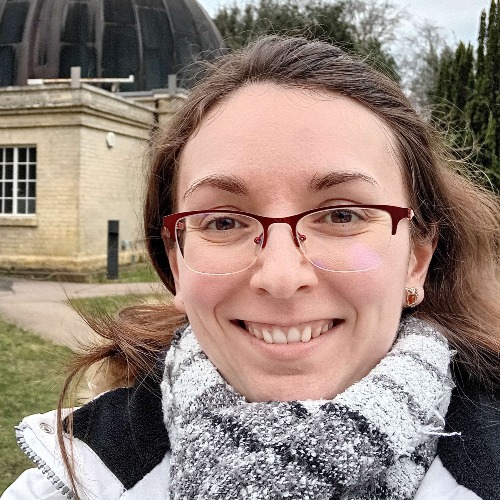 Dr Elisabeth Sola photo